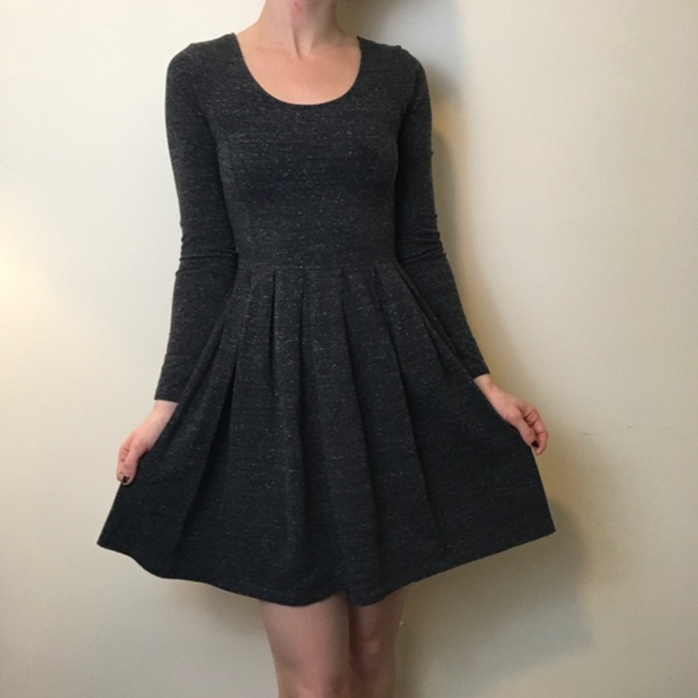 TALULA LONG SLEEVE DRESS